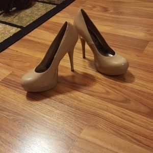 Brash platform pumps