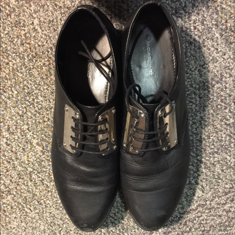 Vagabond creeper style shoe