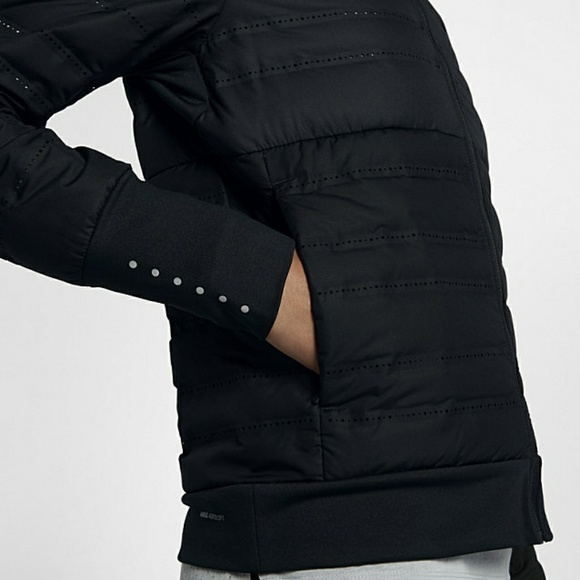 NWT NIKE AEROLOFT JACKET !! - Picture 4 of 8