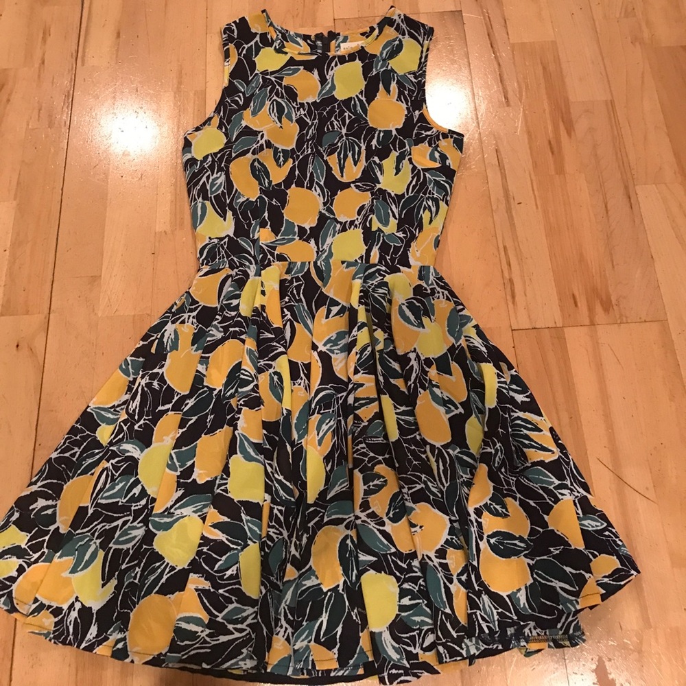 gorgeous HOMECOMING DRESS SIZE XS