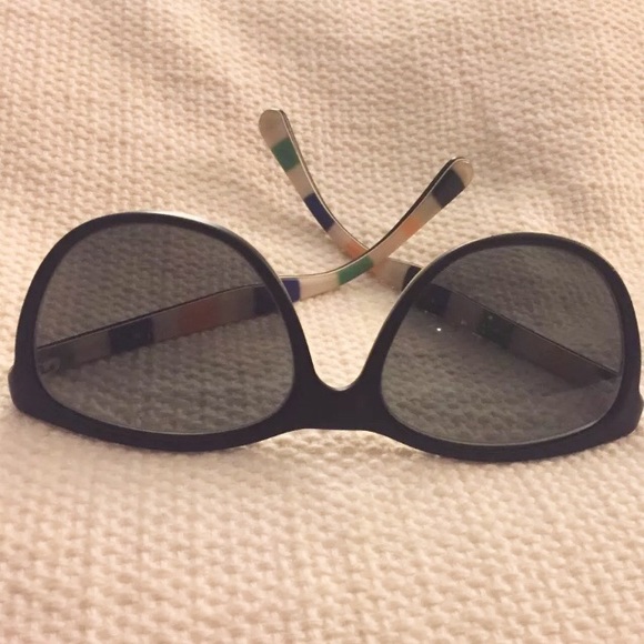 Dolce & Gabbana Eyeglass Frame - Picture 6 of 8