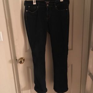 Denizen from Levi’s modern boot cut jeans size 12M