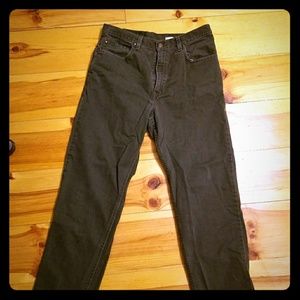 Levi 540 relaxed fit jeans. Length is 30