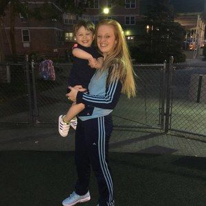 Meet your Posher, Brenna