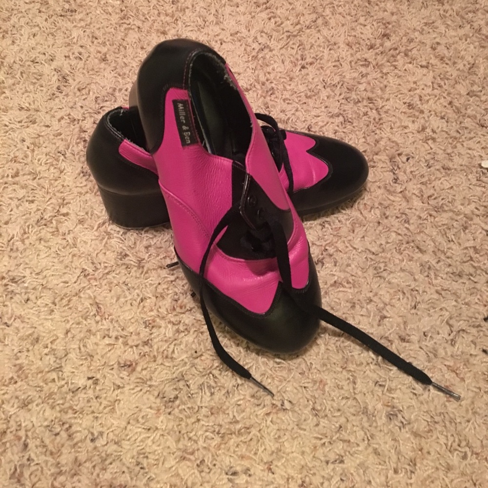 Miller & ben tap shoes size 7
