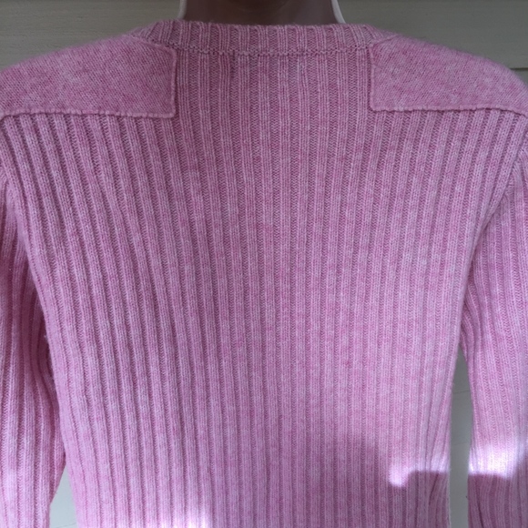 L.L.BEAN pink 100% merino ribbed sweater - Picture 5 of 5