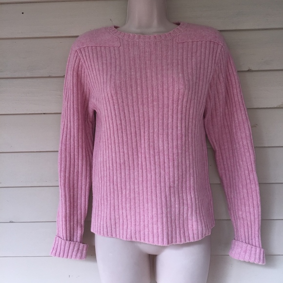 L.L.BEAN pink 100% merino ribbed sweater - Picture 4 of 5