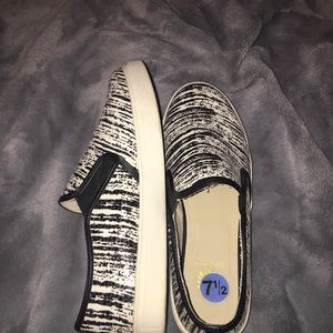 Black and white slip on shoes! GOOD AS NEW