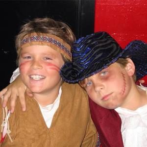 Meet your Posher, Clay