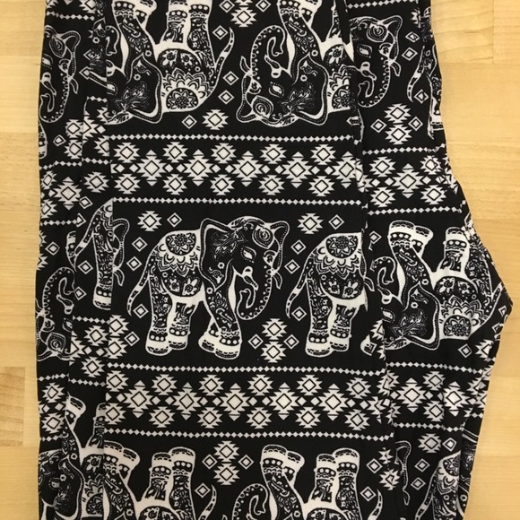 🆕 PLUS SIZE Elephant leggings - Picture 5 of 6