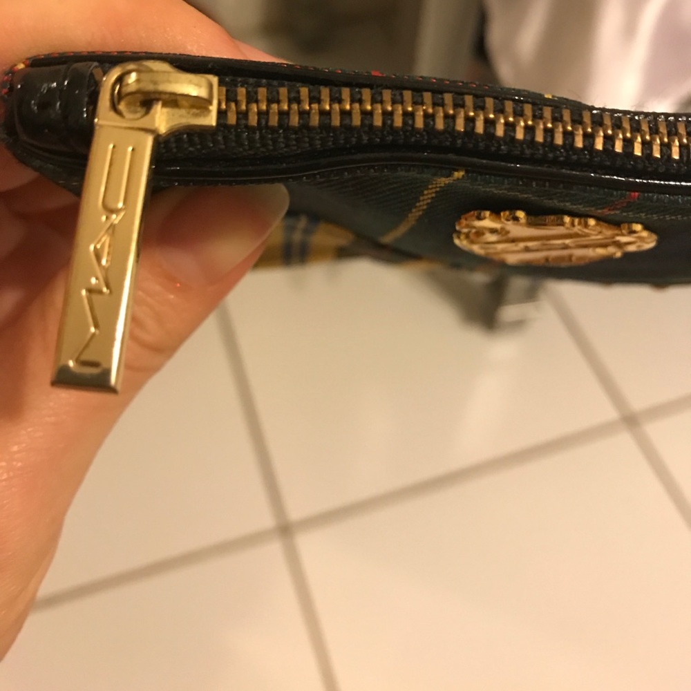 MAC Makeup Bag - Picture 2 of 5