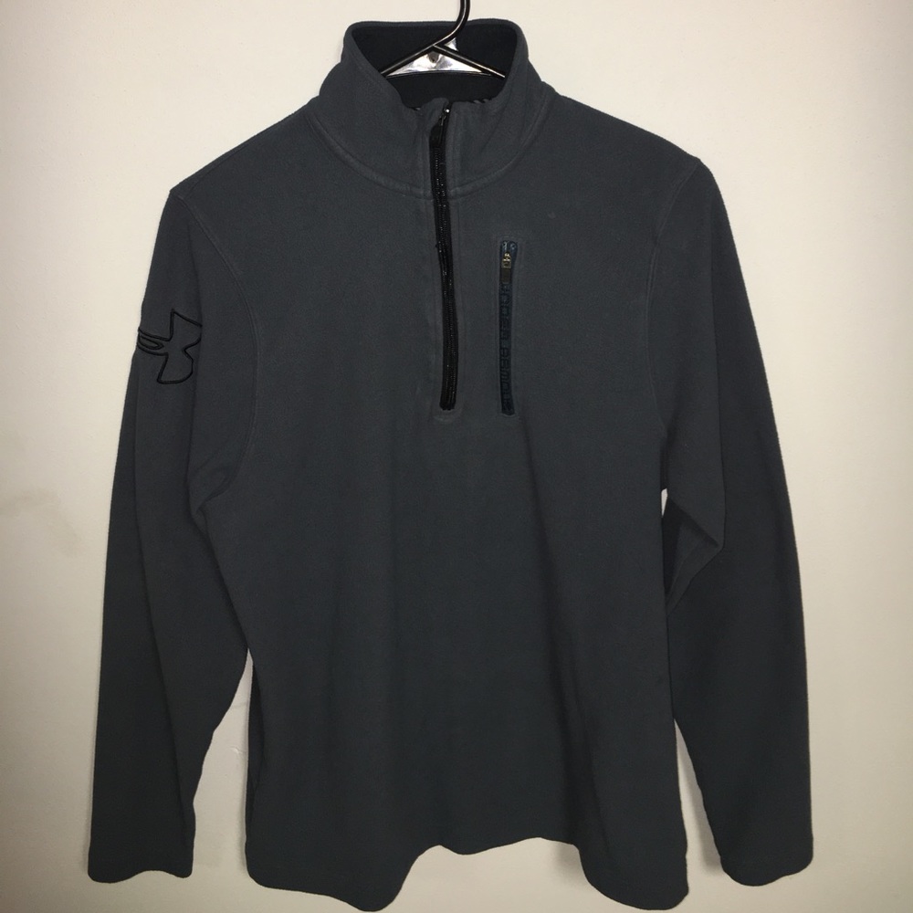 Fleece Under Armor pullover