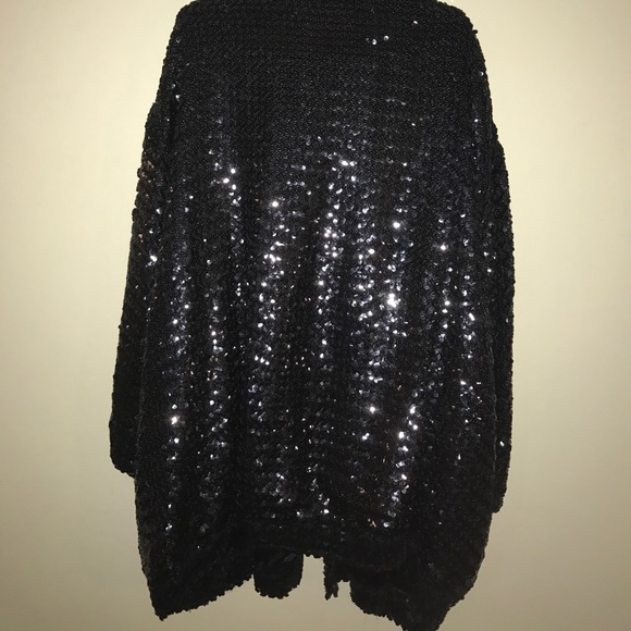 Black vintage sequin jacket. - Picture 4 of 6
