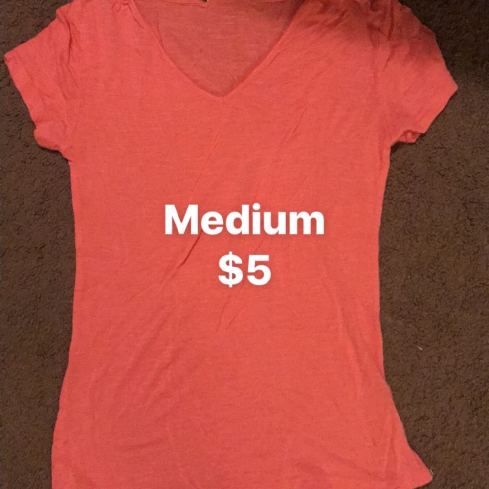 Tops - Picture 3 of 4