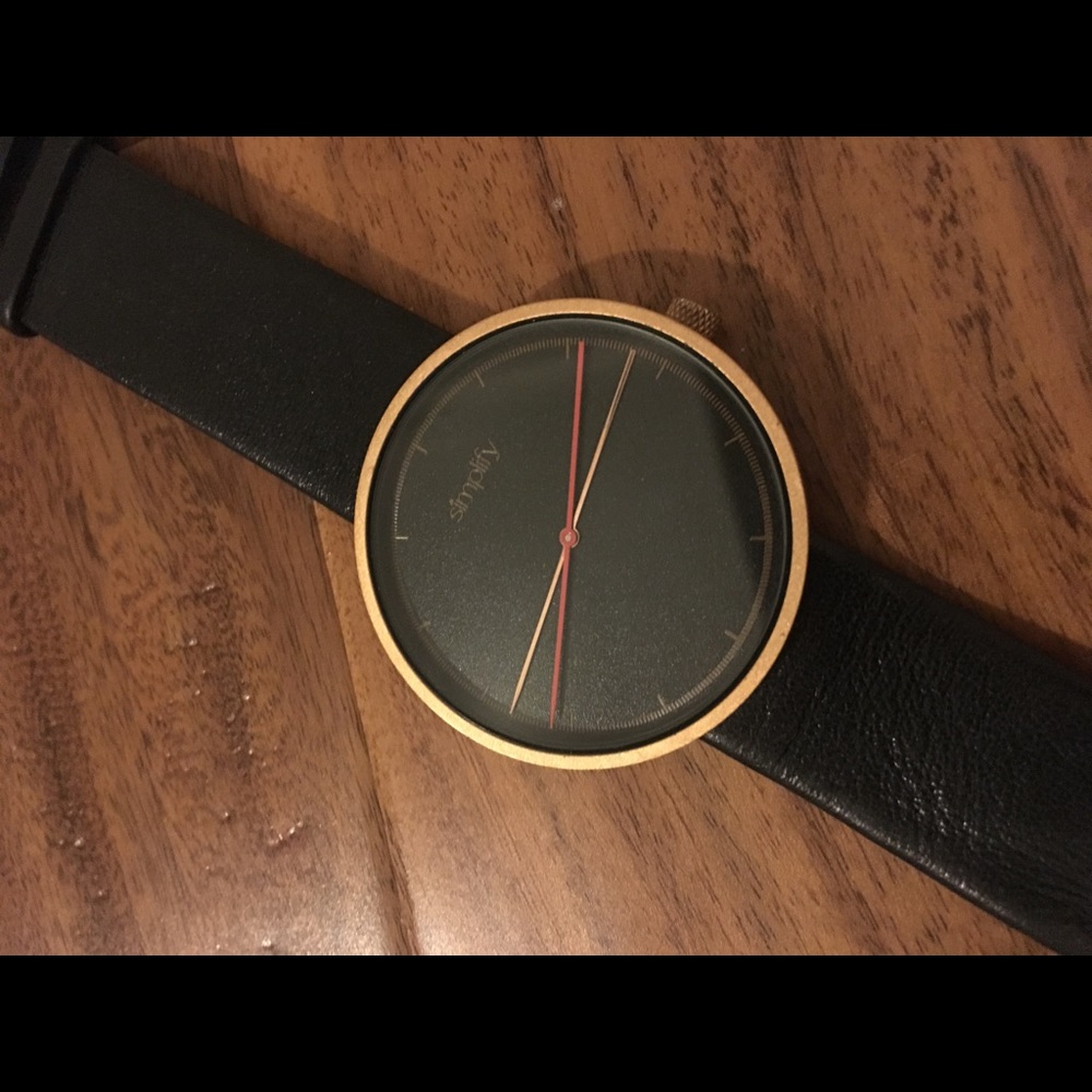 SIMPLIFY Minimalist Leather and Brass Watch