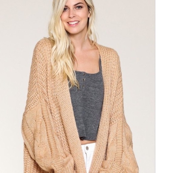 Oversized Chunky Knit Cardigan in taupe - Picture 3 of 7