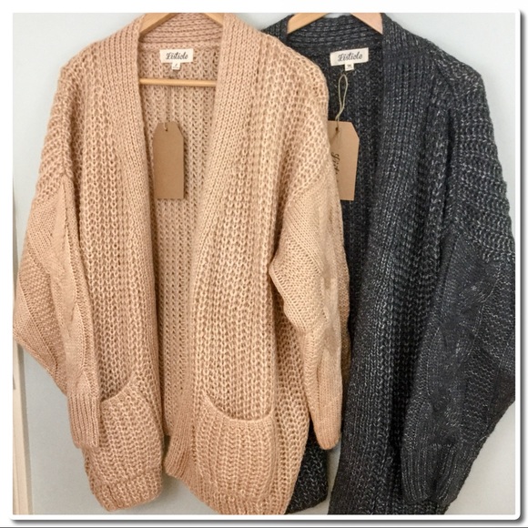 Oversized Chunky Knit Cardigan in taupe - Picture 5 of 7