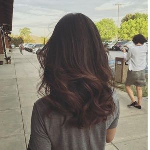 Meet your Posher, Olivia