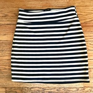 Silence + Noise (Urban Outfitters) | Mini Skirt