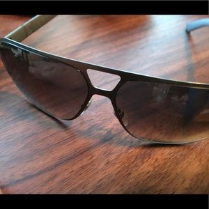 Gucci Sunglasses GG 2253/S