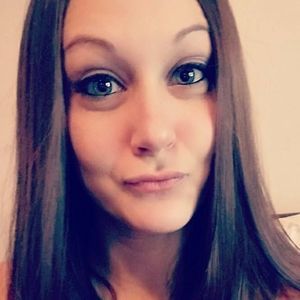 Meet your Posher, Lynn