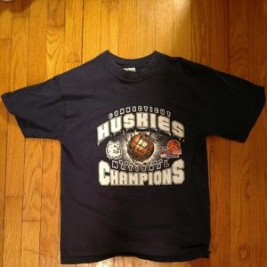 Vintage UConn 2004 Championship T-shirt