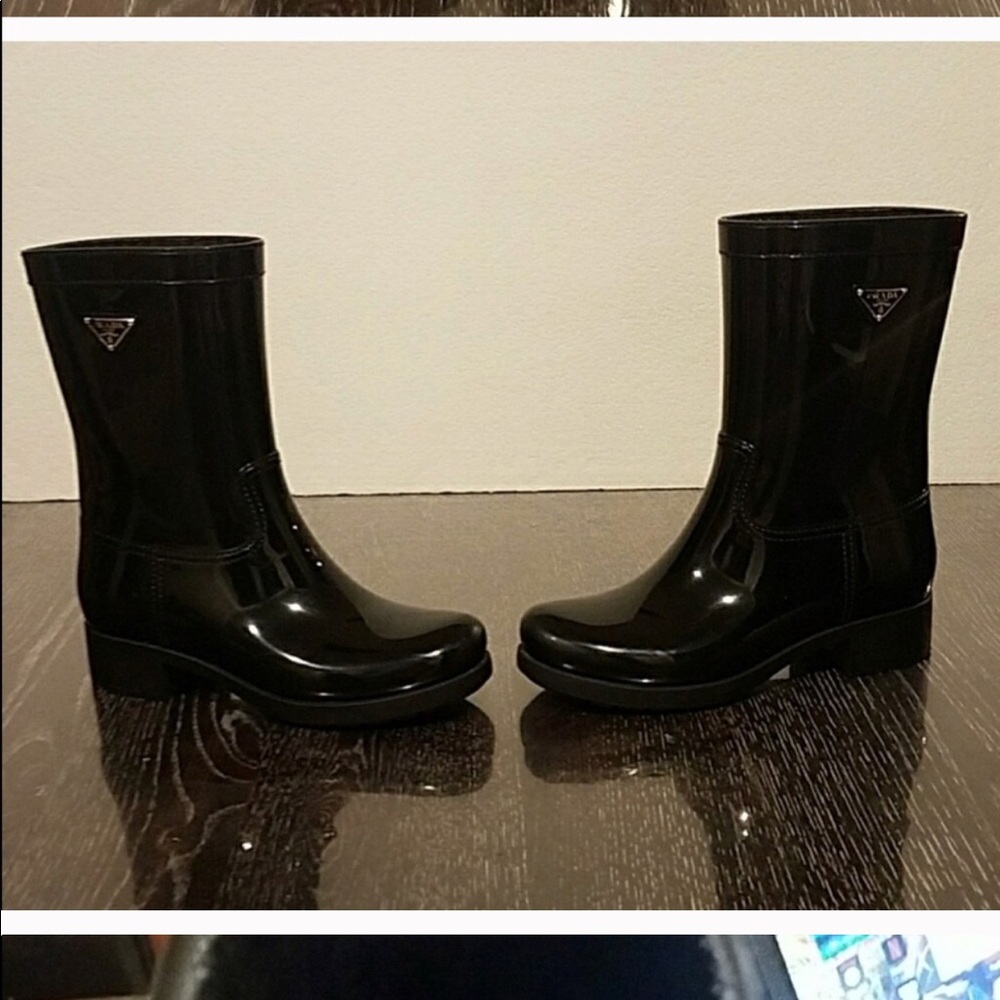 Authentic Prada Rainboots - Picture 4 of 7