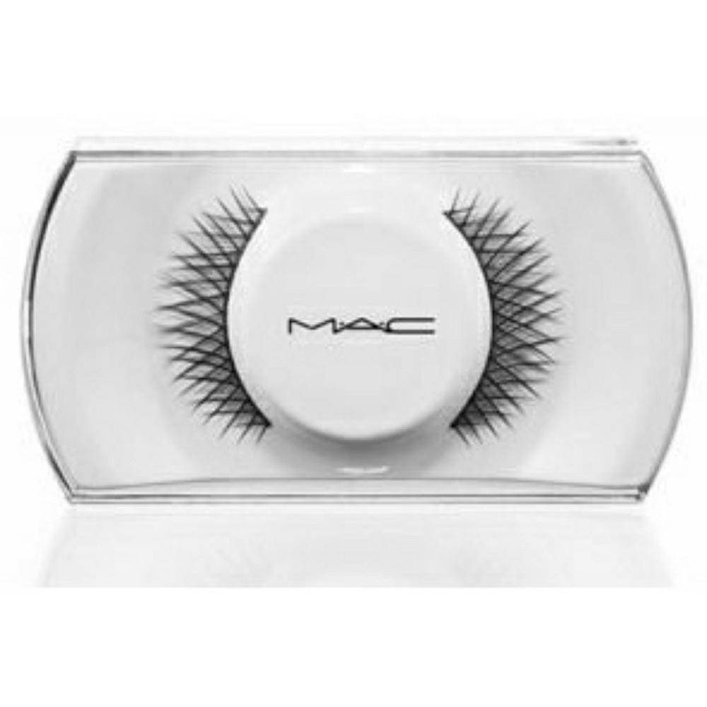👀 MAC #41 Criss Cross Lashes 👀