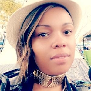 Meet your Posher, Ranelle