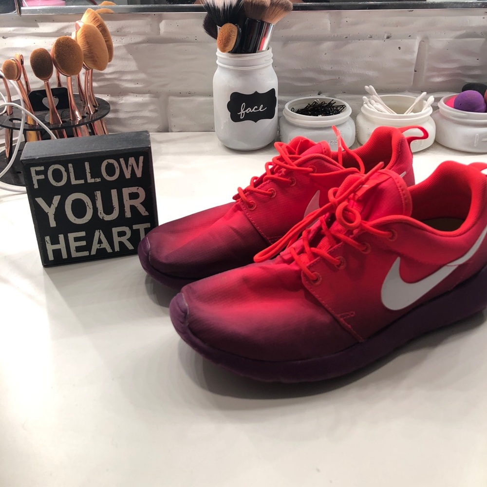 OMBRÉ NIKE ROSHE 🖤