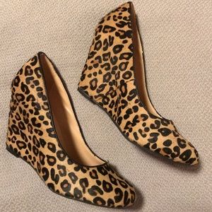 NWOT Banana Republic Leopard Wedge Heel