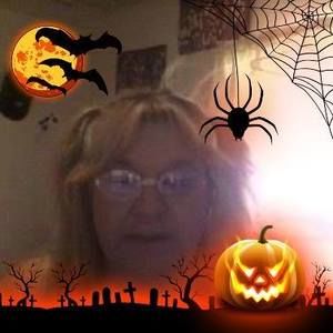 Meet your Posher, Luann