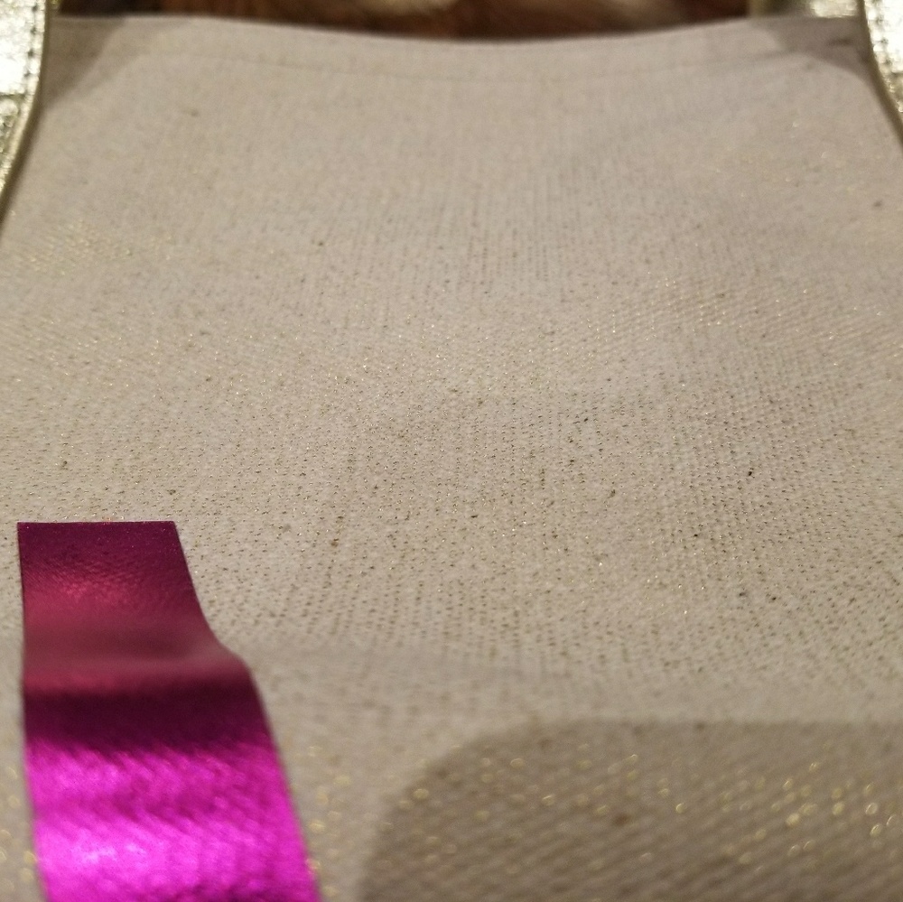 Victoria's Secret Tote / Bag NWT - Picture 3 of 6