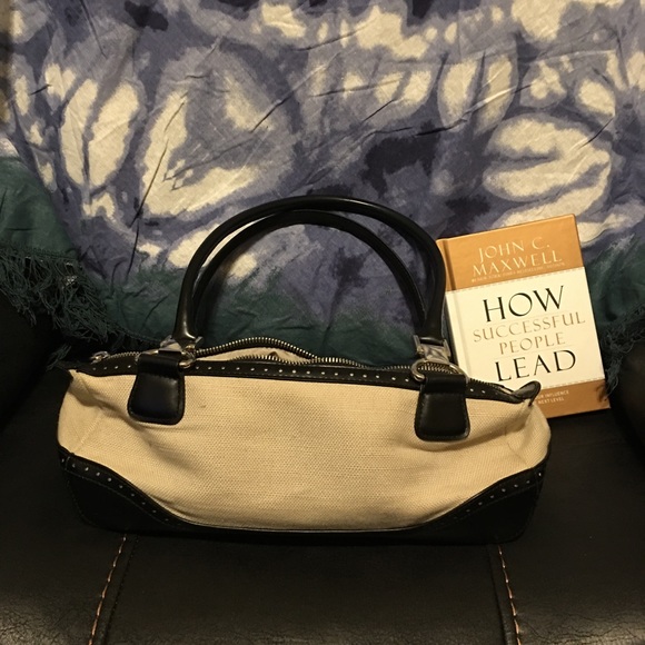 George black trim and gray twill rectangular purse - Picture 4 of 8