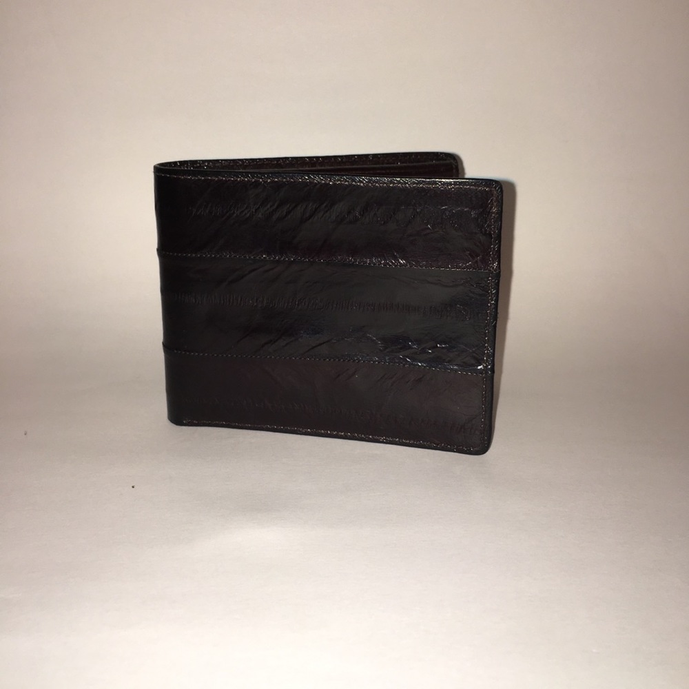 Lee sands eelskin wallet