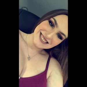 Meet your Posher, Karina