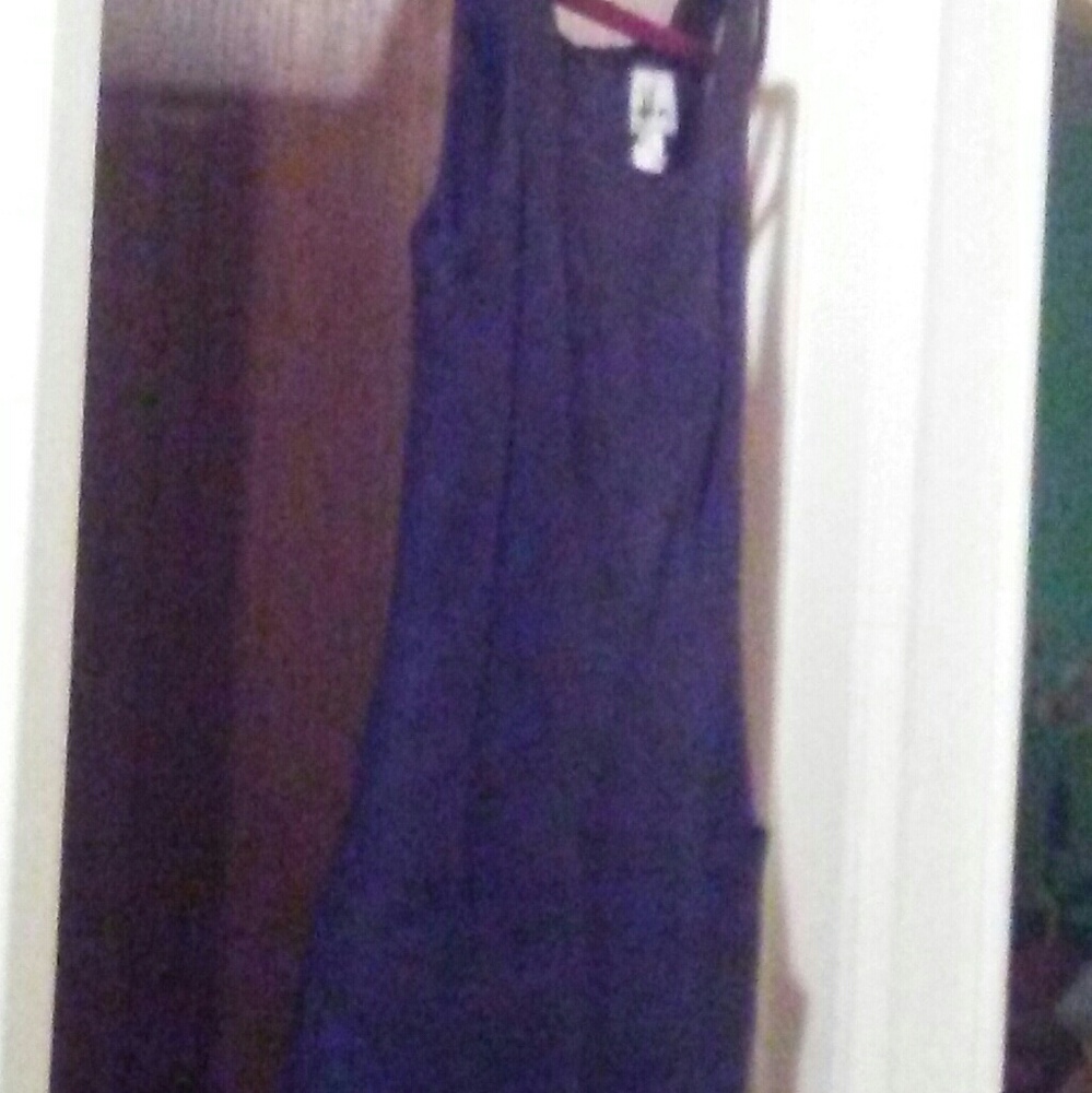 LBD - Picture 3 of 4