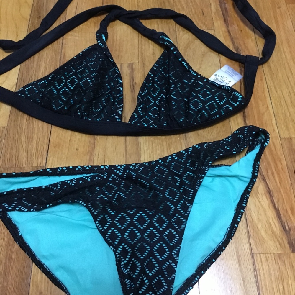 Bathing suit