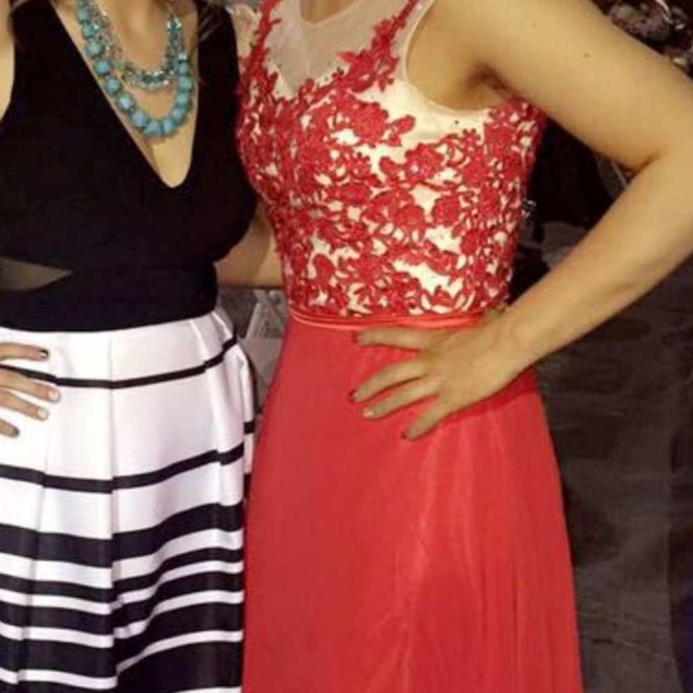 Prom Dress - Picture 2 of 2