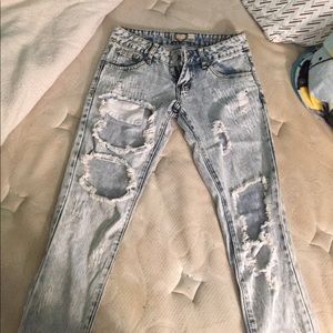 Boohoo denim ripped jeans