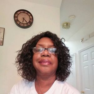 Meet your Posher, Joan