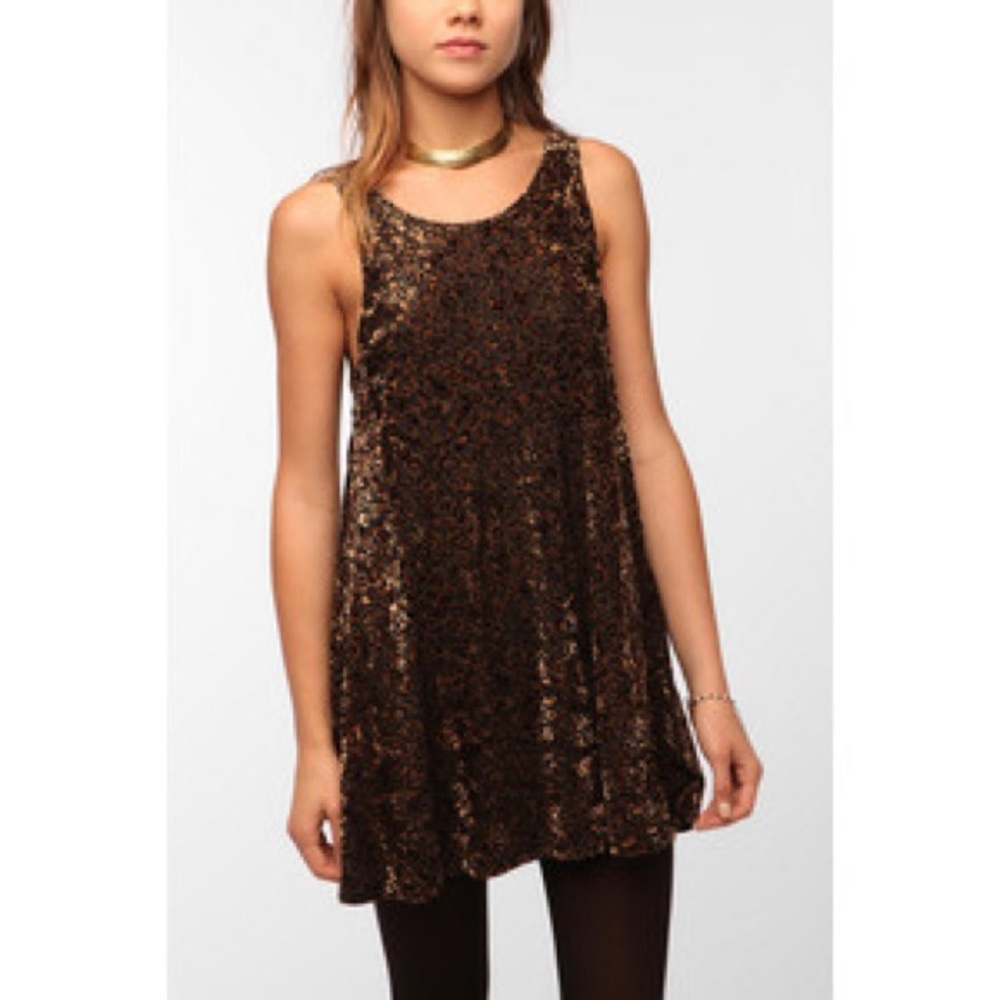 MINKPINK Look But Don’t Touch Velvet Dress