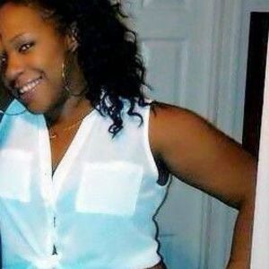 Meet your Posher, Adrienne