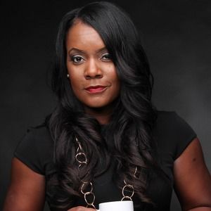 Meet your Posher, Charisma k.