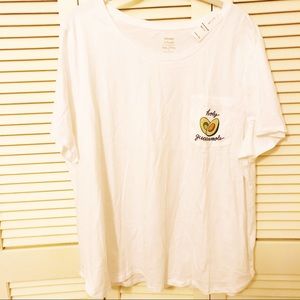 NWT Old Navy Holy Guacamole XXL tee NWT Old Navy Holy Guacamole XXL tee