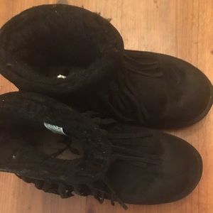 New Listing! Short Fringed Black Ugg booties
