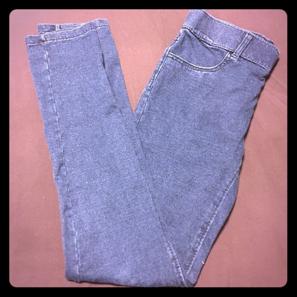 The Children’s Place size 10 pull on jeggings