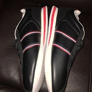 New men’s polo shoes size 9.5 black and red