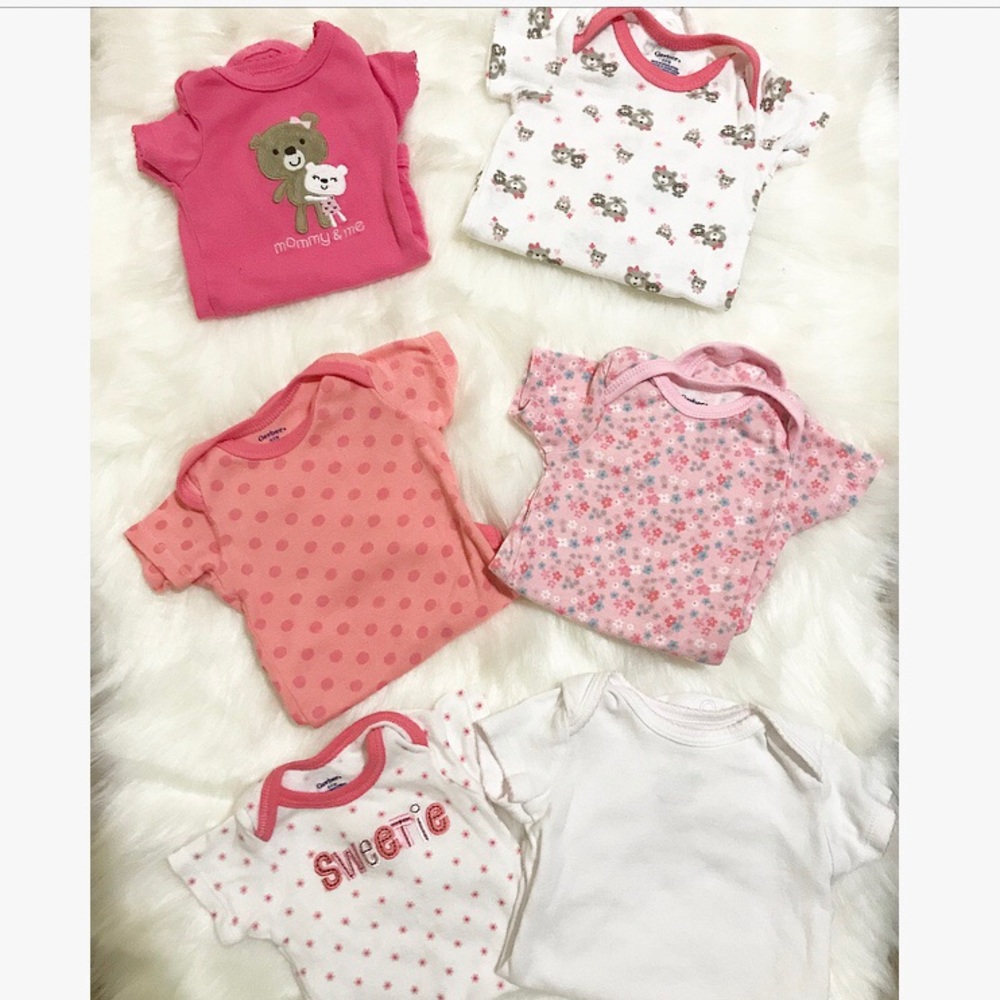 Newborn onesies! Set of 6