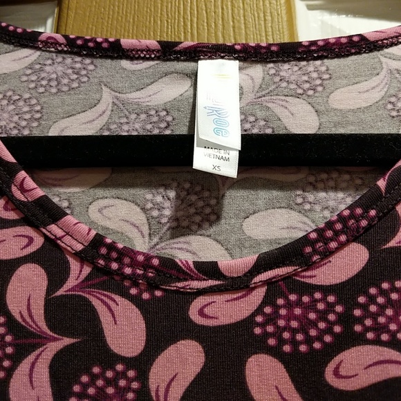 🆕 LuLaRoe Classic T NWT - Picture 4 of 4